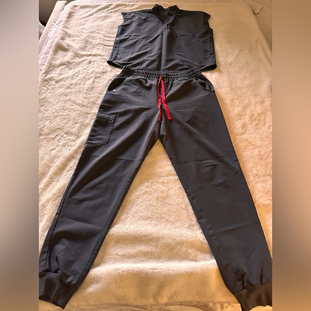 Scrubs Set